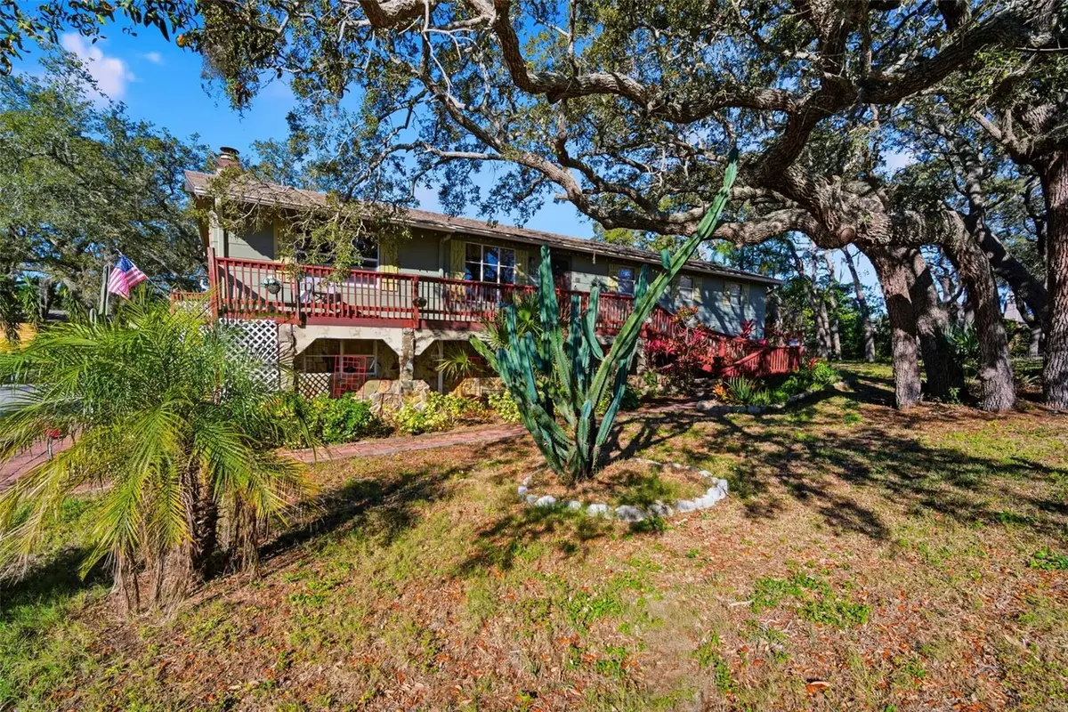 1112 N Florida Avenue, Tarpon Springs, FL 34689 - #1