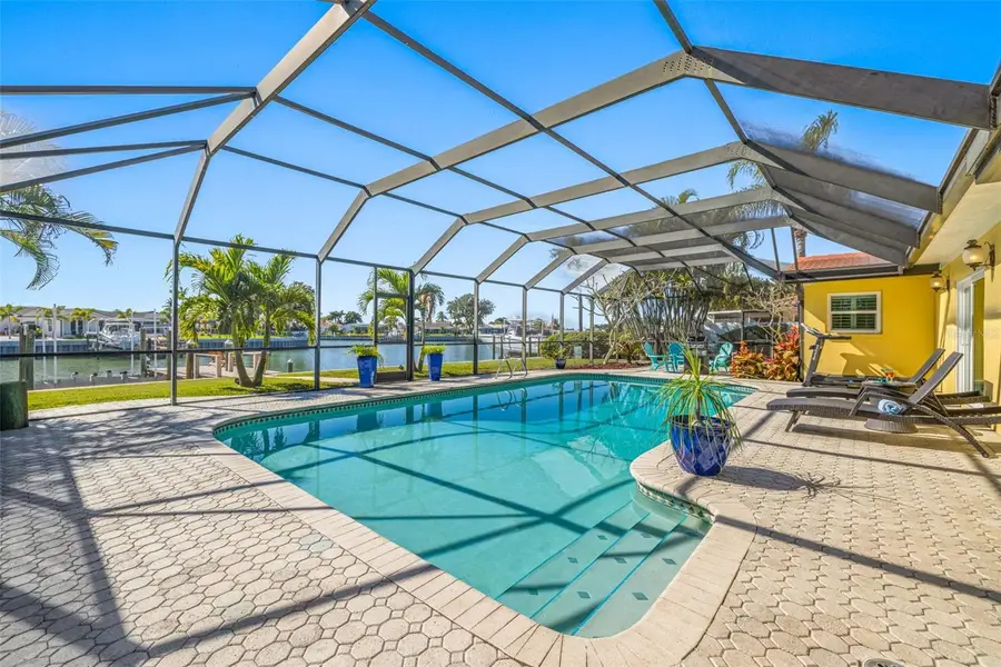 3784 42nd Avenue S, Saint Petersburg, FL 33711 - #3