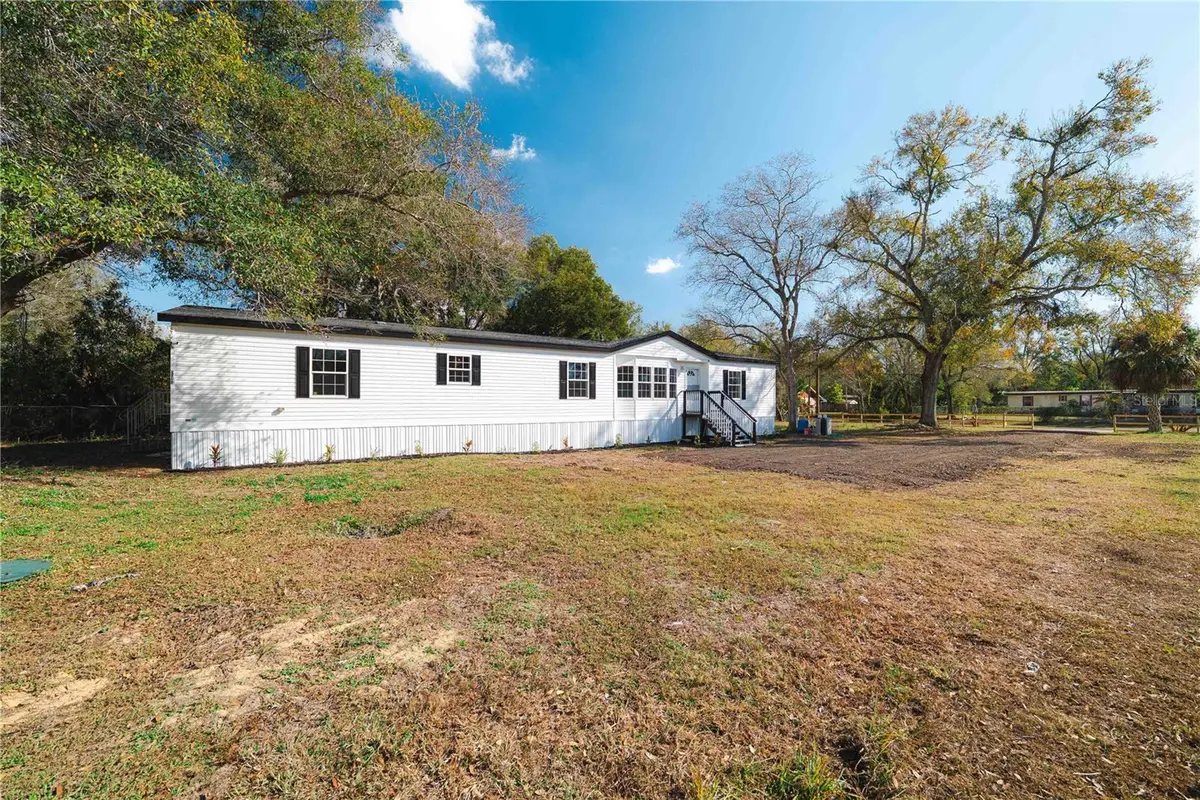 8019 N Meadowview Cir, Tampa, FL 33625 - Image #1