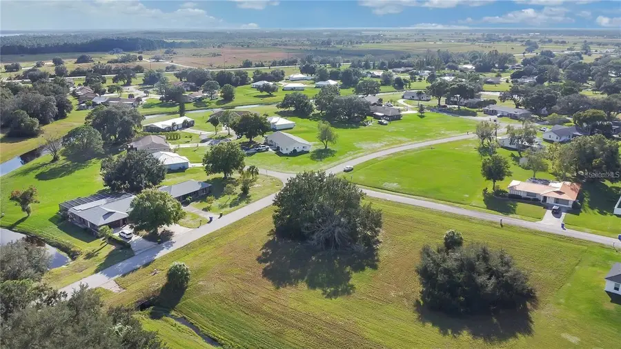 401 Cherry Tree Drive, Sebring, FL 33876 - Image #3