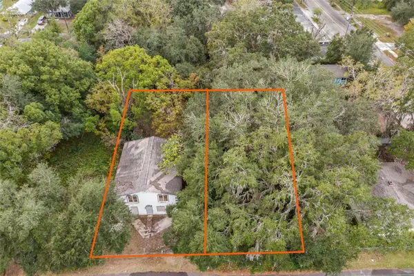 668 NE 16th Terrace, GAINESVILLE, FL 32641