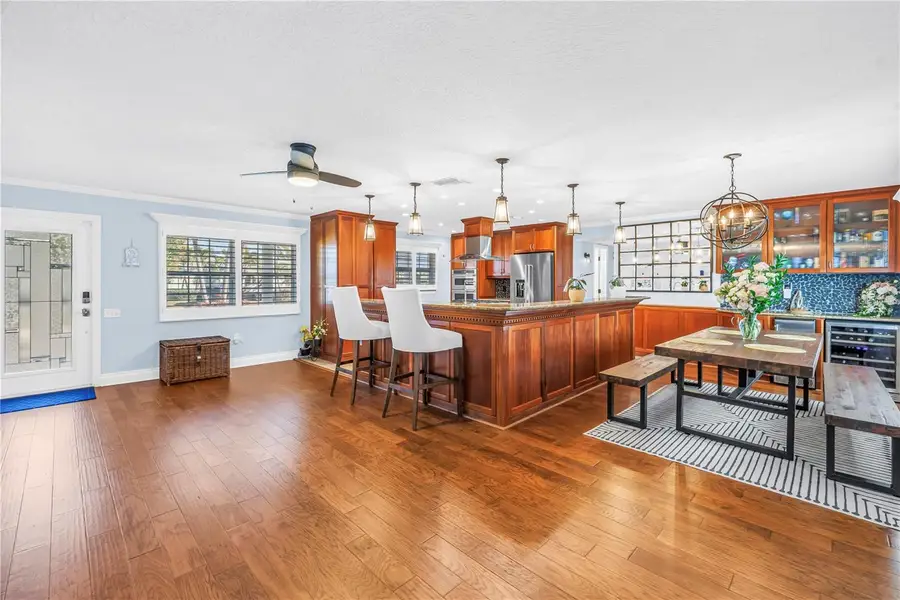 4880 Dover Street Ne, Saint Petersburg, FL 33703 - #3