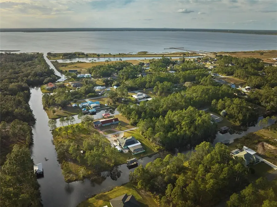 28 and 30 Amaryllis Drive, Indian Lake Estates, FL 33855 - #3