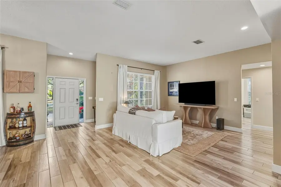 1362 E Lake Woodlands Parkway, Oldsmar, FL 34677 - Image #3