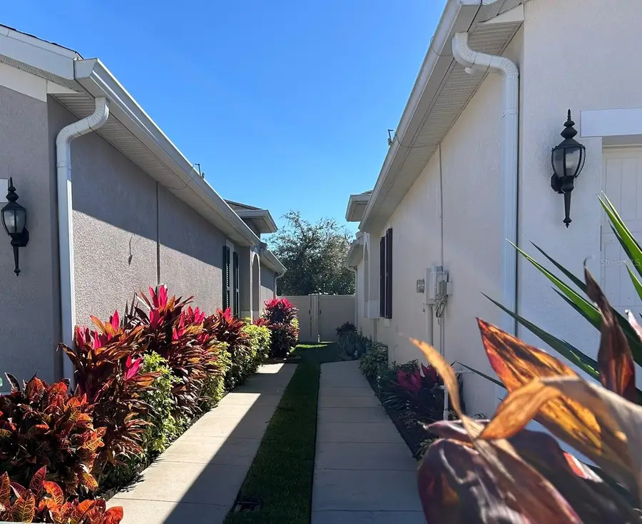 10647 Heron Hideaway Loop, Land O Lakes, FL 34638 - #2