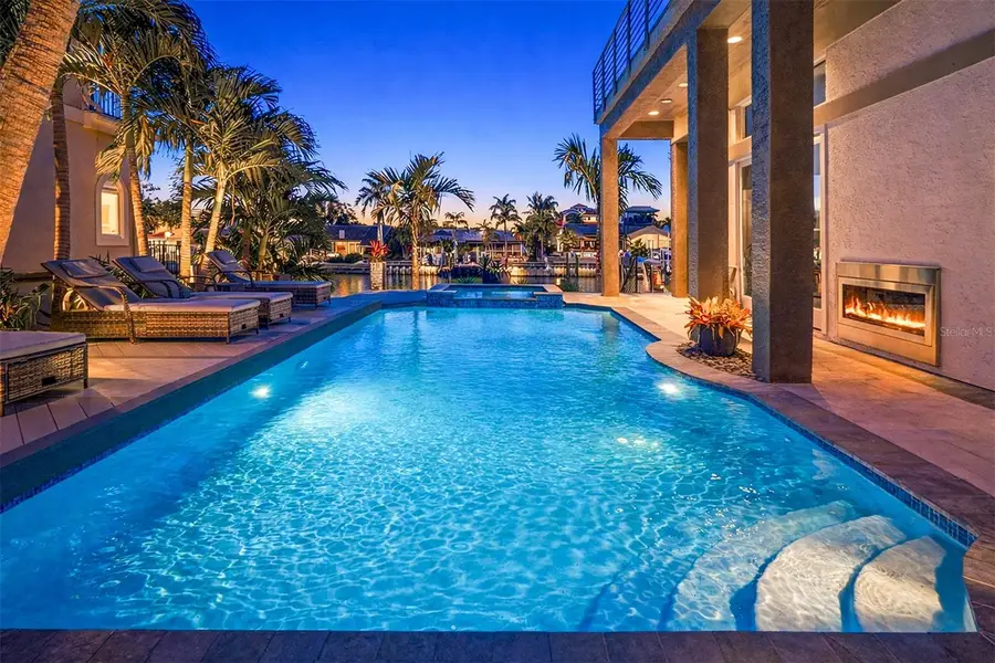 4635 Dolphin Cay Lane S, Saint Petersburg, FL 33711 - Image #3