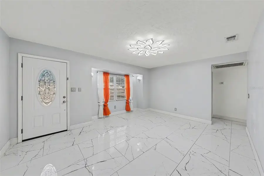 2910 W Burke Street, Tampa, FL 33614 - Image #3