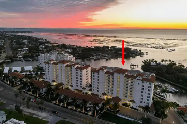 1325 Snell Isle Boulevard Ne #302, ST PETERSBURG, FL 33704