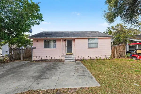 2405 44th Street S, ST PETERSBURG, FL 33711