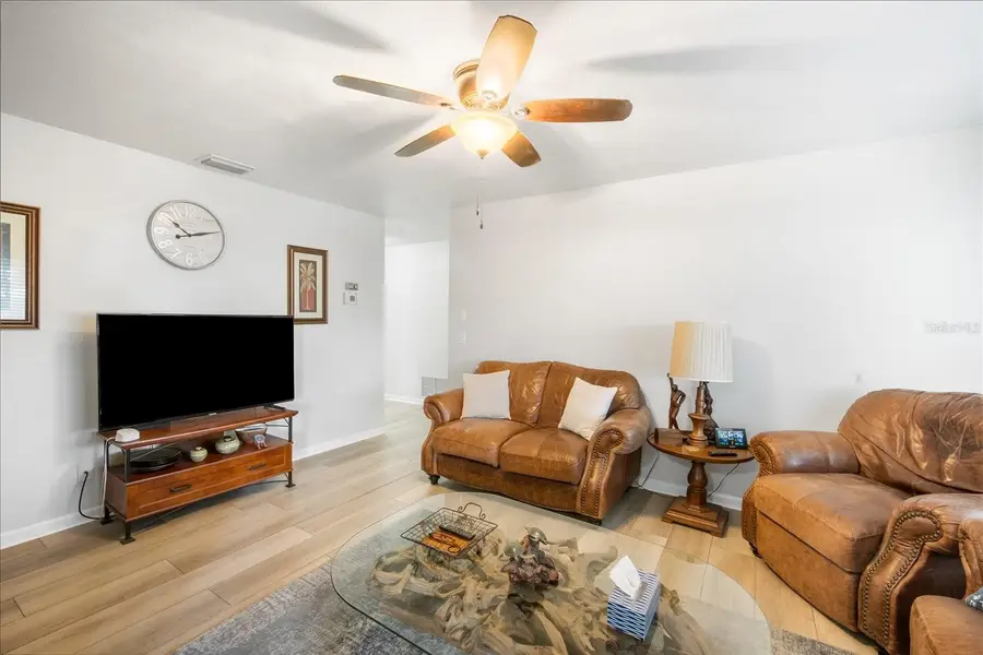 1016 Lady Guinevere Drive, Valrico, FL 33594 - #3