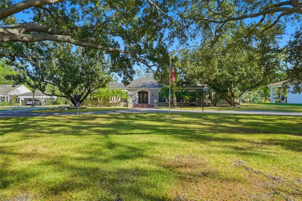 1761 Long Bow Lane, CLEARWATER, FL 33764