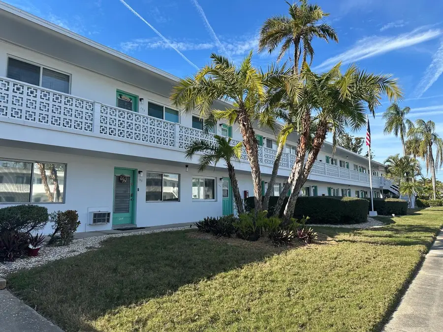 8450 112th Street #102, Seminole, FL 33772 - #2