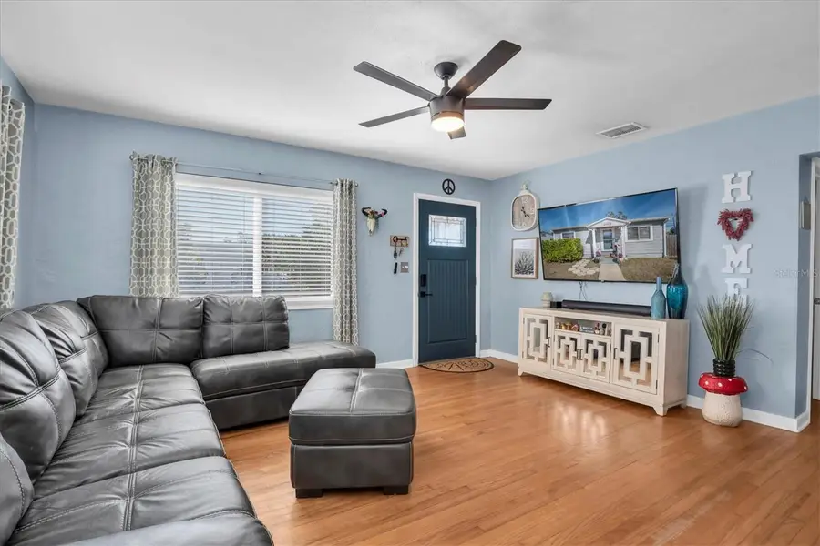 4929 36th Avenue N, Saint Petersburg, FL 33710 - #3