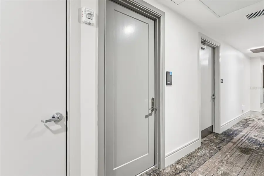 100 1st Avenue N #3806, Saint Petersburg, FL 33701 - #2