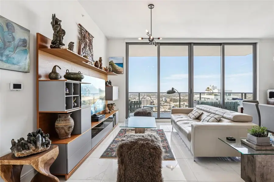 100 1st Avenue N #3806, Saint Petersburg, FL 33701 - #3