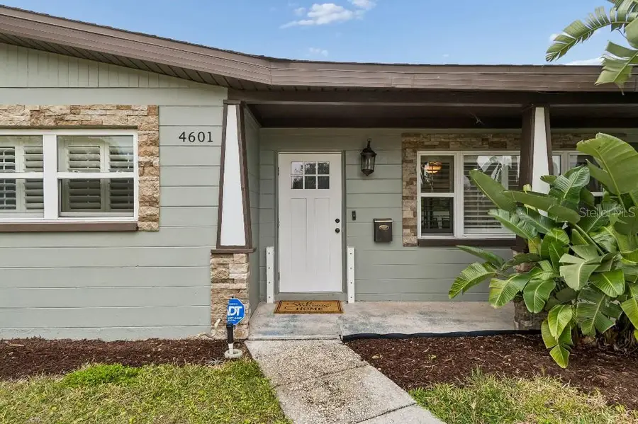 4601 Venetian Boulevard Ne, Saint Petersburg, FL 33703 - #3