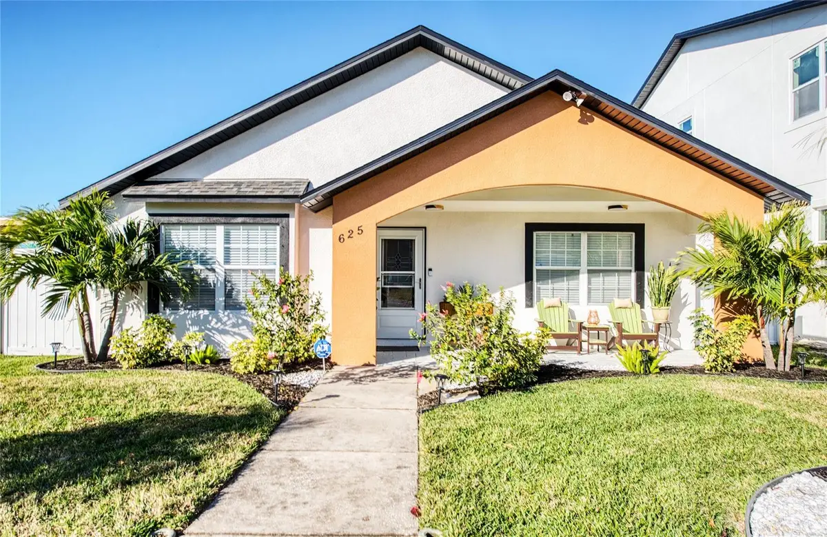 625 Folsom Street S, Gulfport, FL 33707 - Image #1