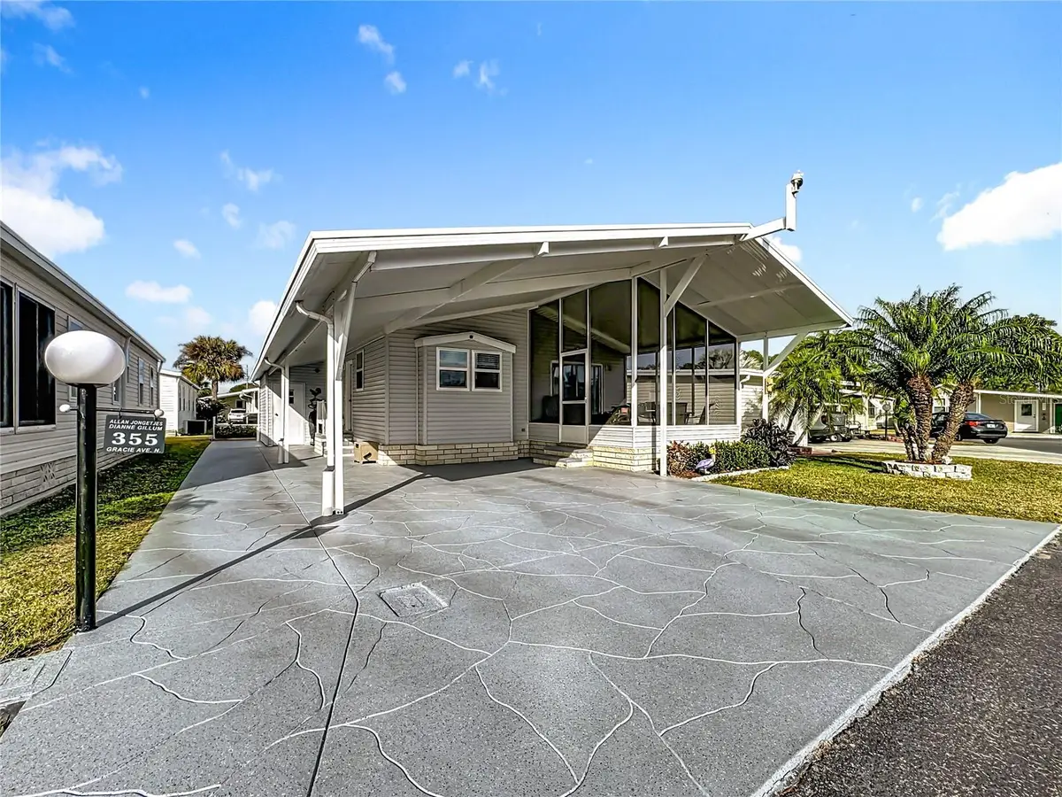 355 Gracie Avenue N, Frostproof, FL 33843 - Image #1