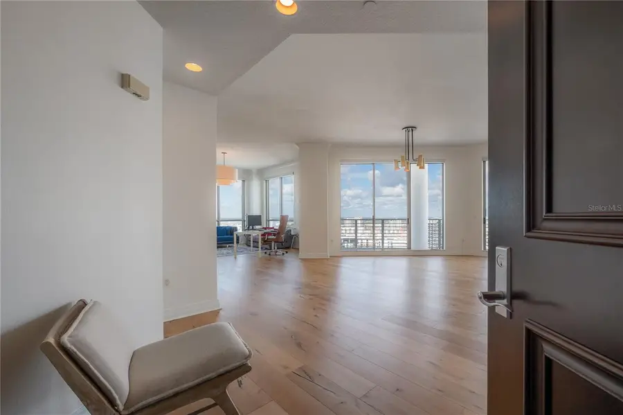 449 S 12th Street #2701, Tampa, FL 33602 - Image #3
