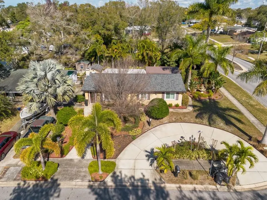 2816 Applewood Drive, Clearwater, FL 33759 - Image #3