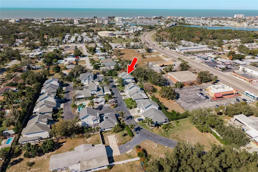 11722 Currie Lane #D1, Largo, FL 33774 - Image #2