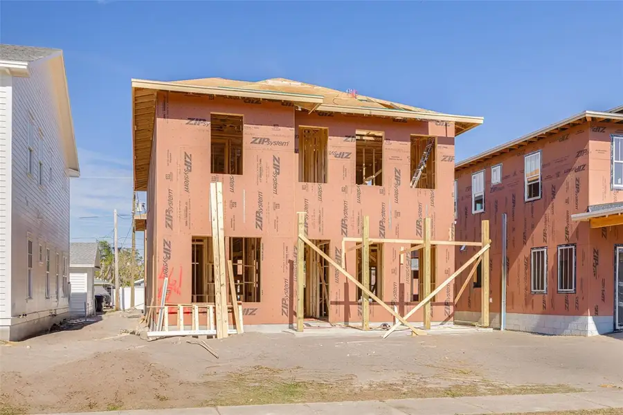 461 47th Avenue N, Saint Petersburg, FL 33703 - #2