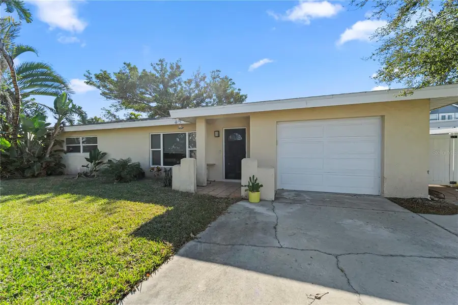 6660 Bay Street, Saint Pete Beach, FL 33706 - Image #2