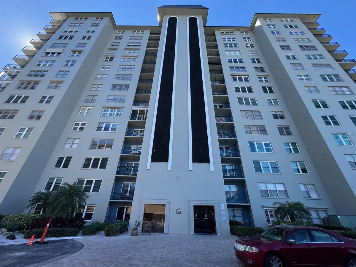 5220 Brittany Drive S #1108, Saint Petersburg, FL 33715 - #1