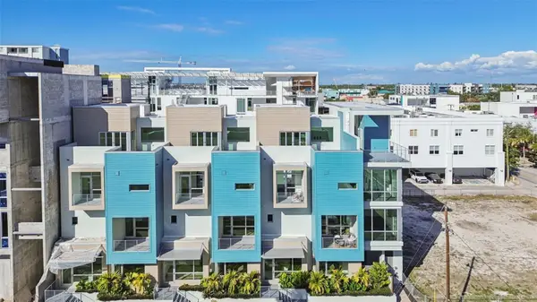 1343 4th Street #202, SARASOTA, FL 34236