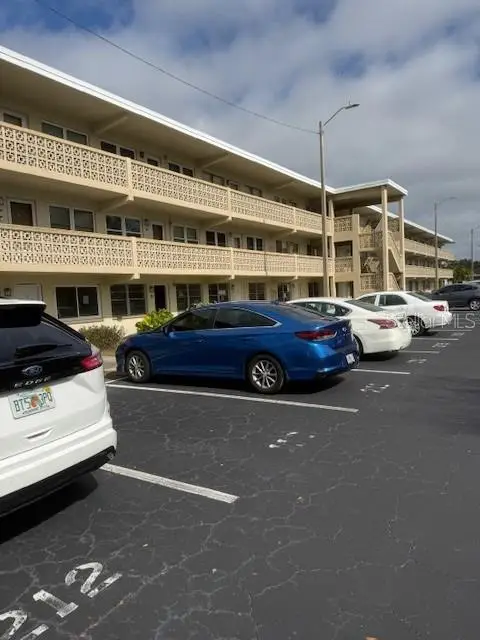 1051 79th Avenue N #212, Saint Petersburg, FL 33702 - #2