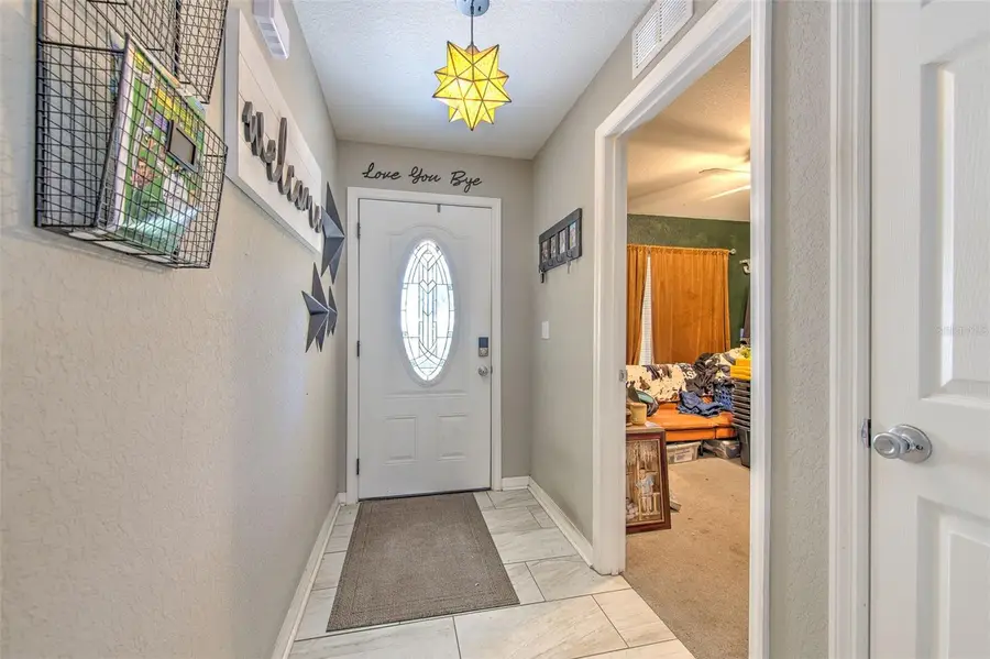 38021 10 Th Ave, Zephyrhills, FL 33542 - #3