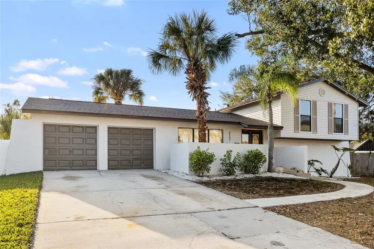 8507 Wooddale Court, Tampa, FL 33615 - Image #1