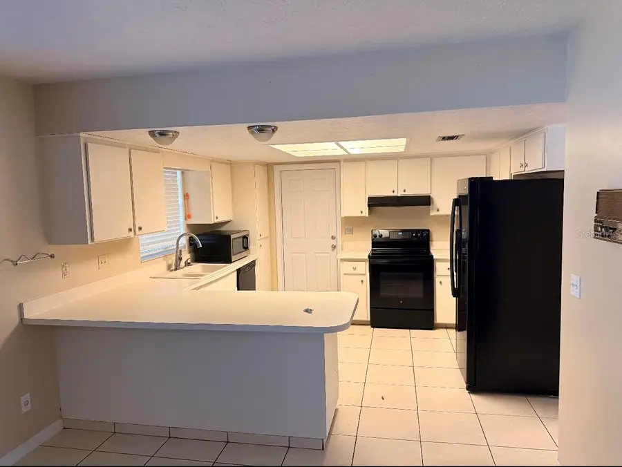 614 S Sylvan Drive, Brandon, FL 33510 - #3