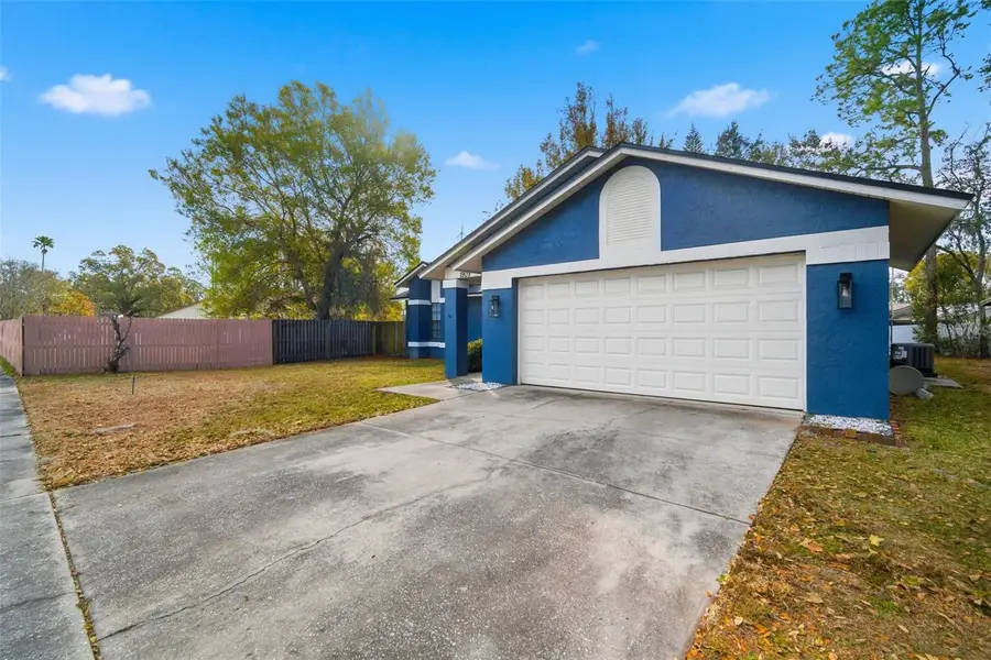 1909 Landside Drive, Valrico, FL 33594 - #2