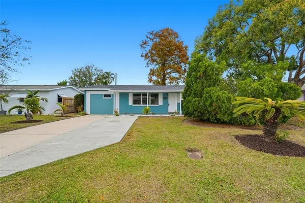 5613 57th Avenue N, ST PETERSBURG, FL 33709