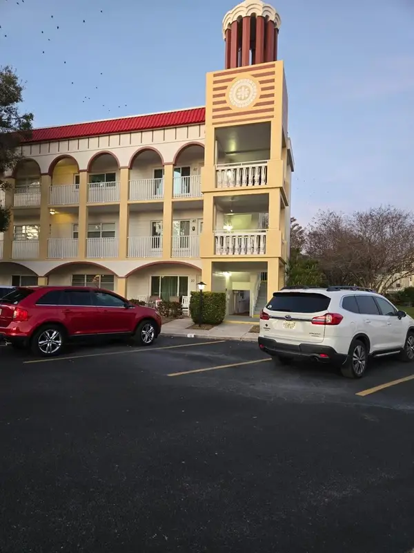 Address Withheld By Seller, CLEARWATER, FL 33763