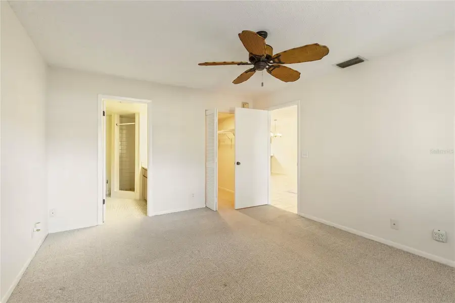 101 Lake Avenue Ne #209, Largo, FL 33771 - Image #2