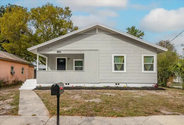 3007 Dixie Avenue, SARASOTA, FL 34234