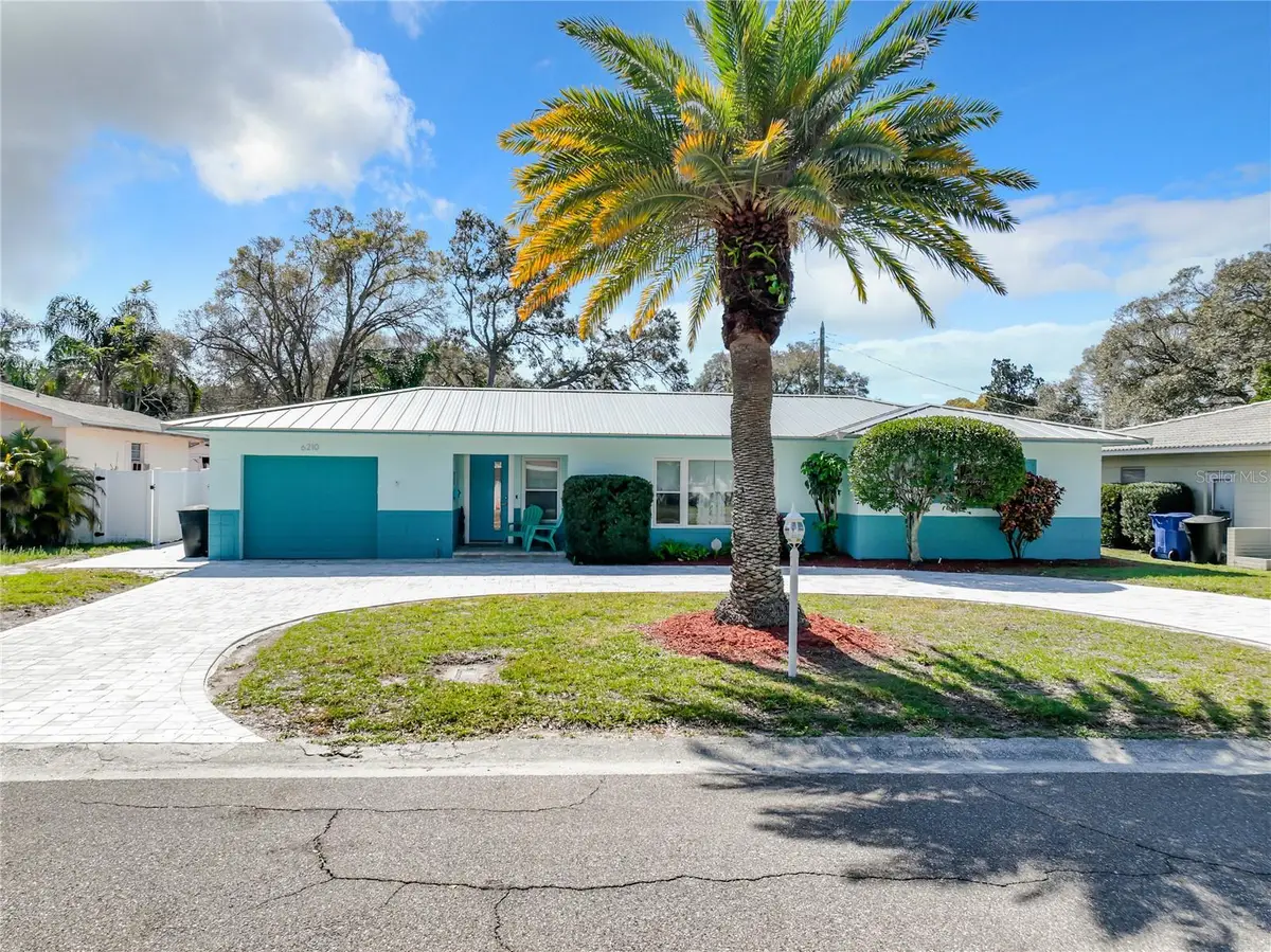 6210 6th Avenue S, Saint Petersburg, FL 33707 - #1