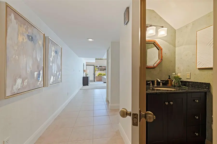 301 2nd Street N #7, Saint Petersburg, FL 33701 - Image #3