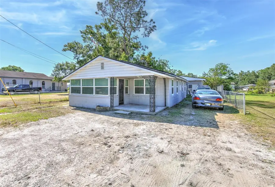 905 W Ball Street, Plant City, FL 33563 - #3
