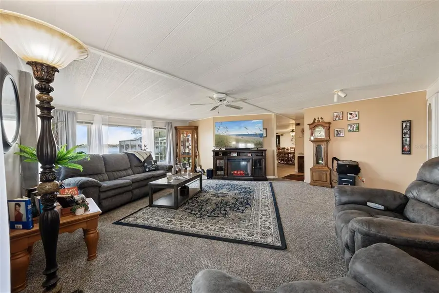 121 Bonnie Drive, Auburndale, FL 33823 - Image #3