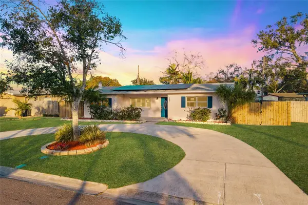 5681 Cedar Street Ne, ST PETERSBURG, FL 33703