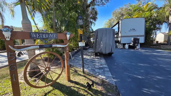 561 Waterway Drive, RIVER RANCH, FL 33867