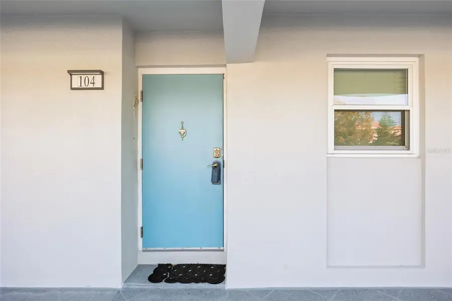 9950 47th Avenue N #104, Saint Petersburg, FL 33708 - #2