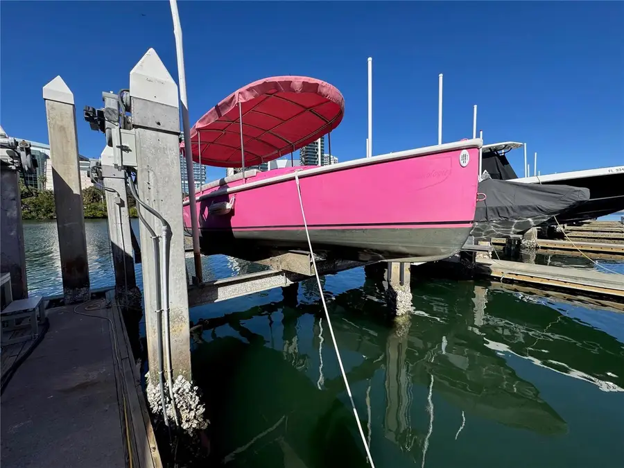 13 Crimson Harbour Marina #15, Tampa, FL 33602 - Image #3