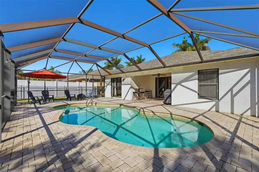 3418 72nd Drive E, Sarasota, FL 34243 - #2