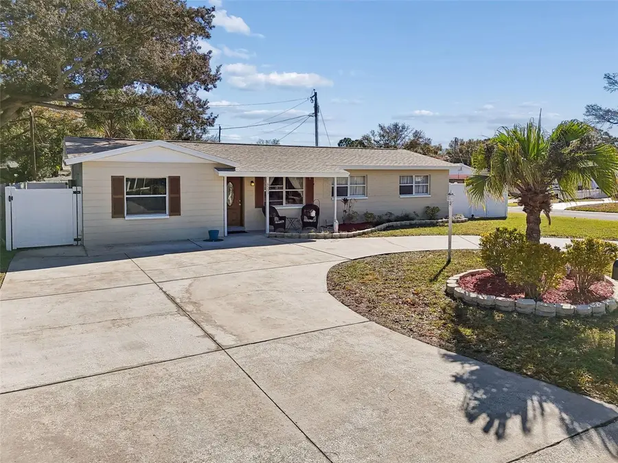 6533 26th Street N, Saint Petersburg, FL 33702 - #3