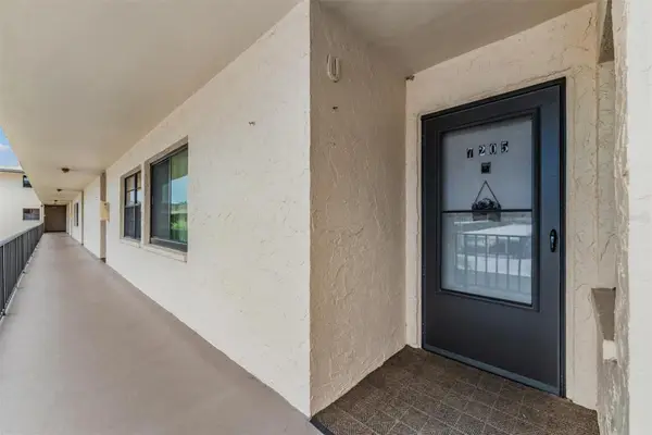 12300 Vonn Road #7205, LARGO, FL 33774