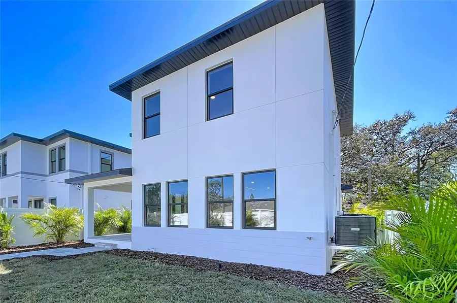 4613 Queensboro Avenue S, Saint Petersburg, FL 33711 - Image #3